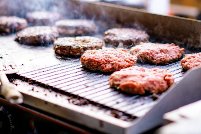 grilling process preparing meat cutlets burgers cheeseburger cutlet scaled