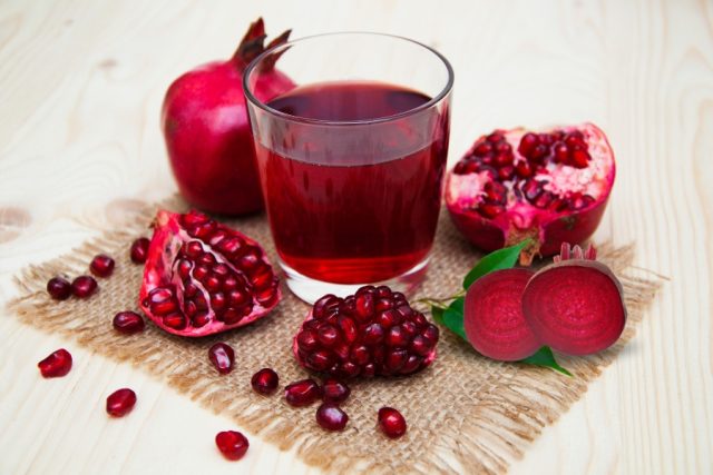 Beet and Pomegranate Juice 1