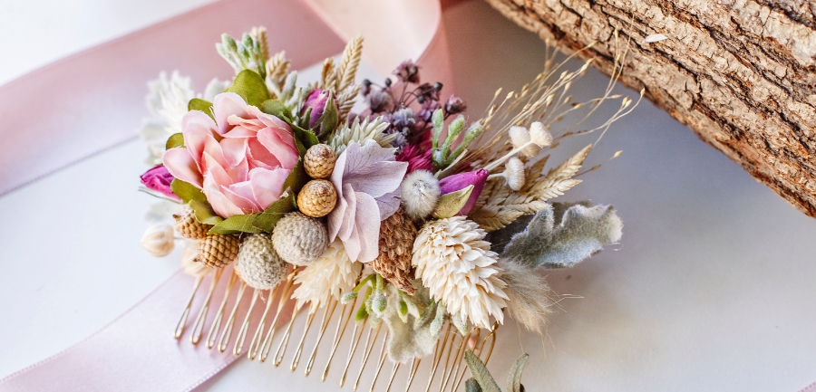 Flower Hair Accessories: Elevate Your Wedding Day Look